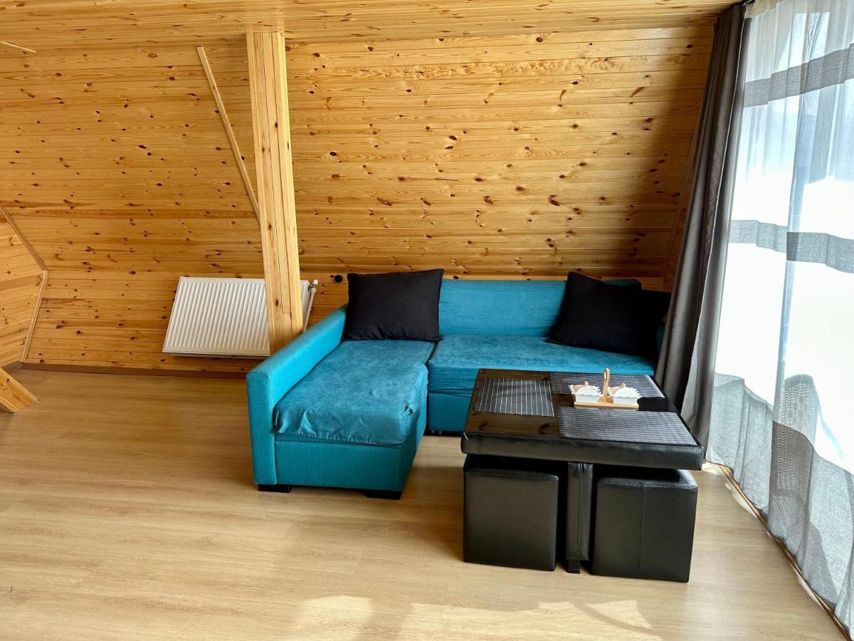 T&T Cottage Kazbegi Eksteriør bilde